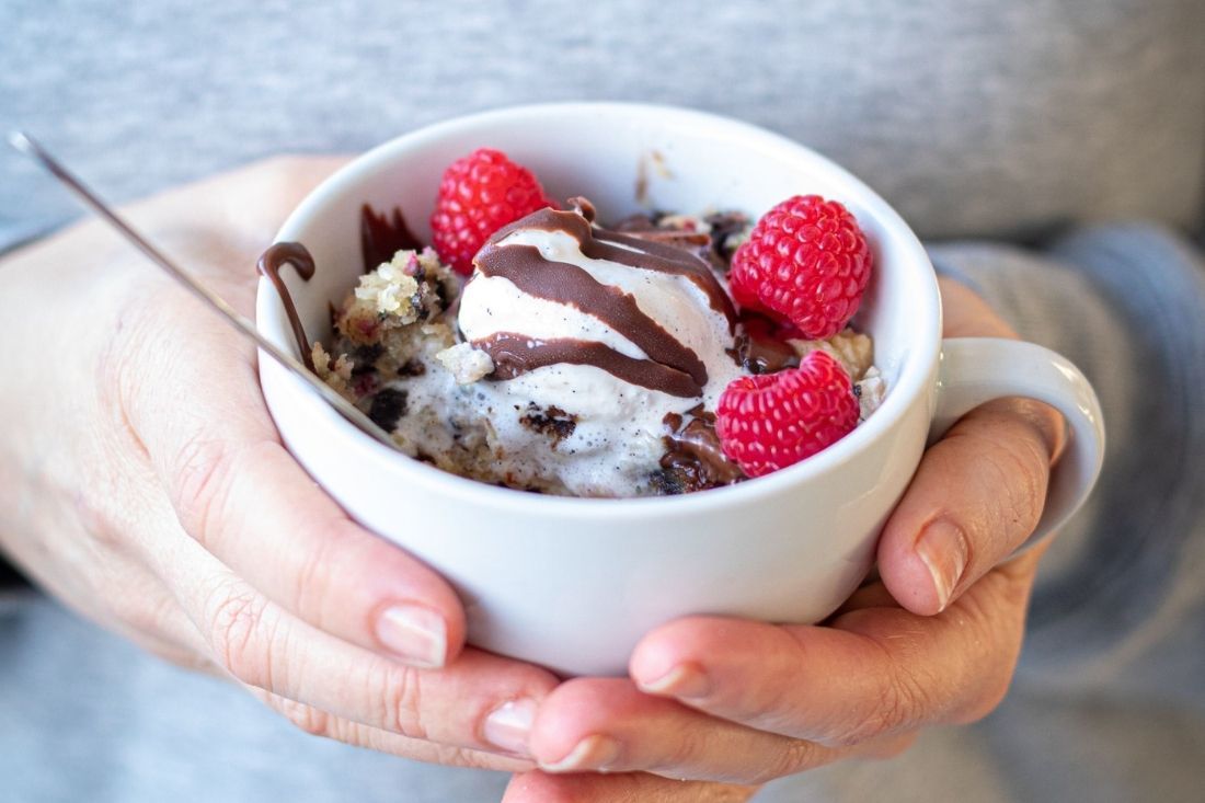Raspberry Choc Chip Mug Cake - PBCo.