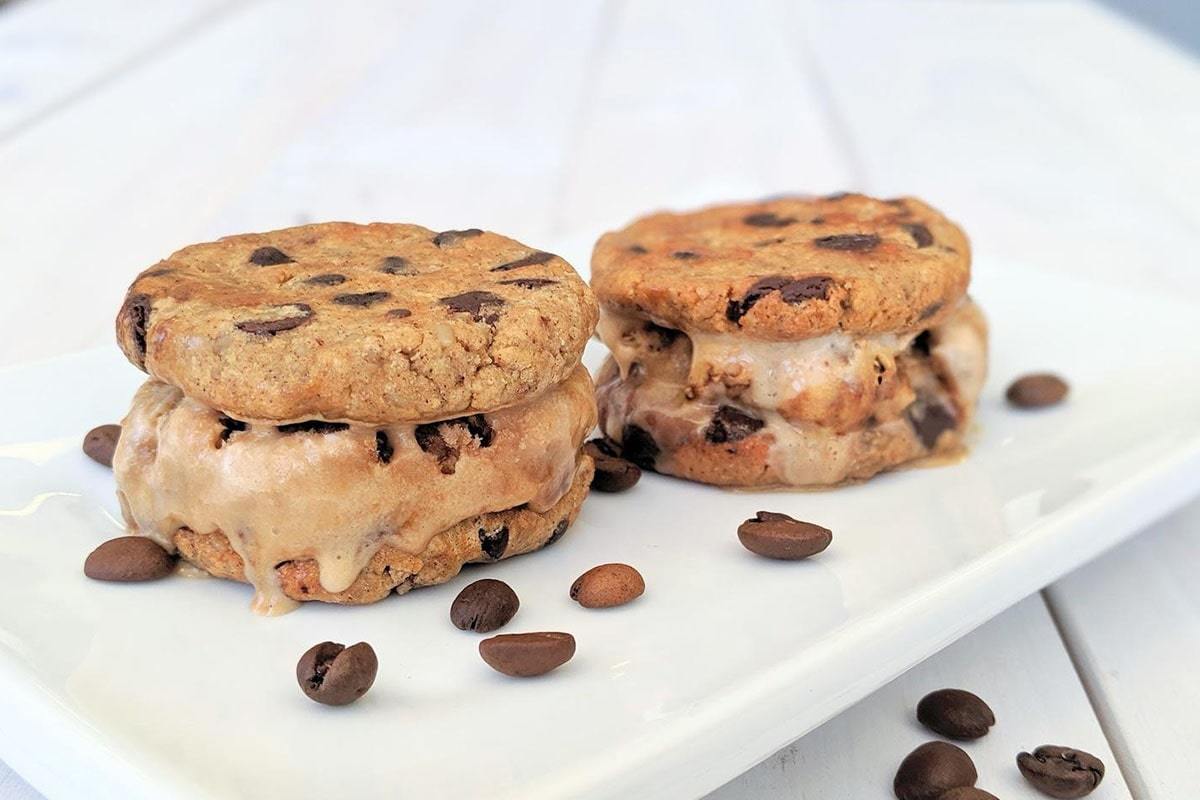 Low-Sugar Coffee Cookie Ice Cream Sandwich