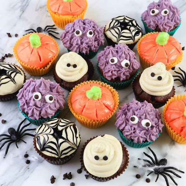 FUN Halloween Cupcakes! - PBCo.