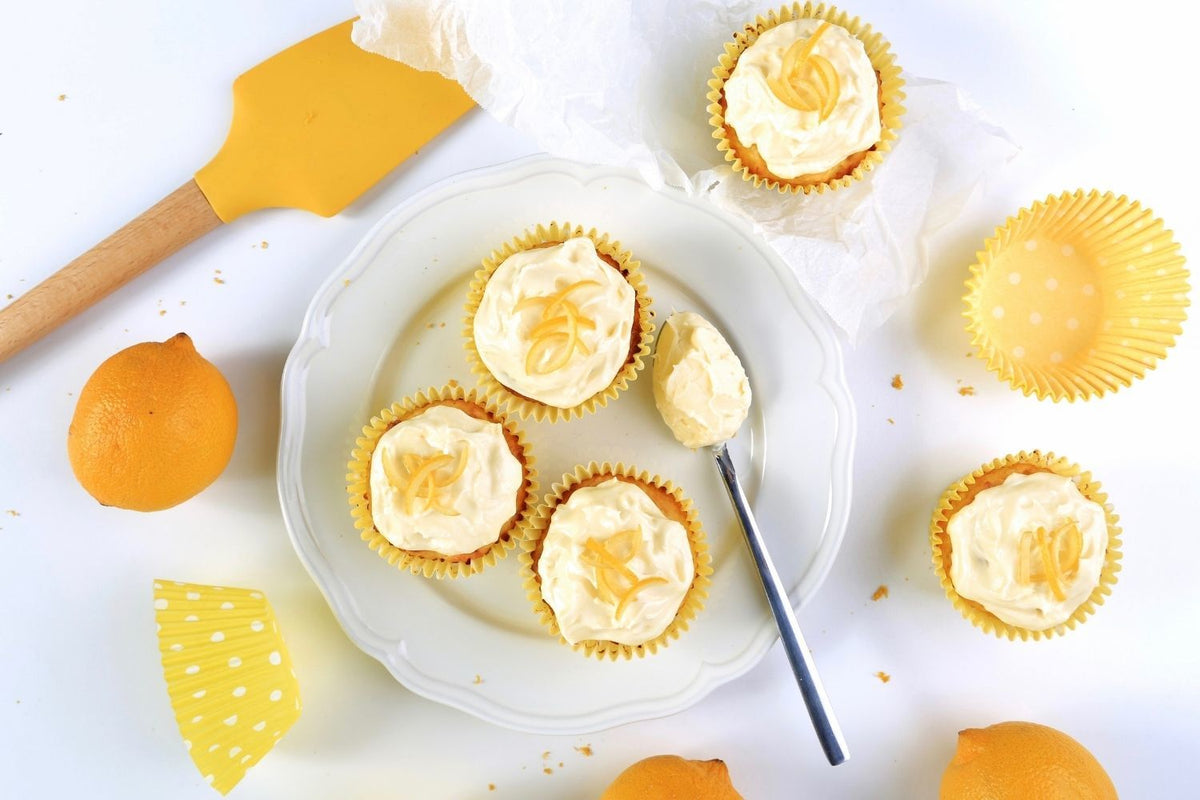Low Carb Coconut Lemon Cupcakes