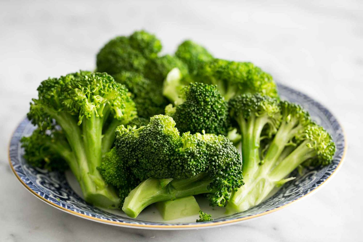 Which Low Carb Fruits & Vegetables are in season in April - PBCo.