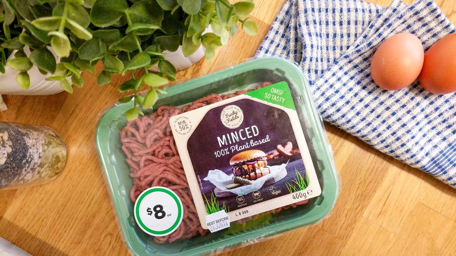 100% Plant Based Mince ? by Funky Fields // Product Review - PBCo.